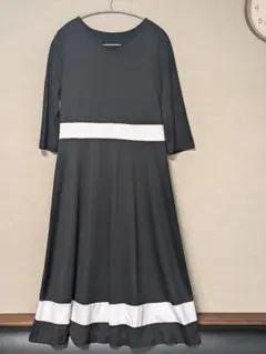 ノーブランド　ブラック/ホワイト ロングワンピース