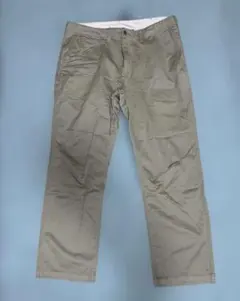 ユニクロ　UNIQLO コットン ノータックチノパン