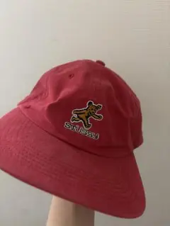 Stüssy 赤 キャップ