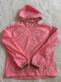 【試着のみ美品】NIKE ランニングパーカー　ナイロンパーカー
