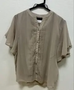 インナー付ピンタックデザインブラウス グレージュ