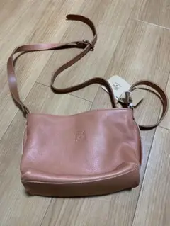 イルビゾンテ 新品未使用 ポシェット