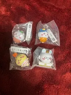くら寿司 x「ちいかわ」：フィギュア４点セット