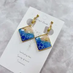 Item thumbnail for item 0b0b465a-b0c5-4a6f-a280-45efcdd96d8d