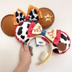 上海ディズニー　トイストーリー　ウッディとジェシーカチューシャ2点セット