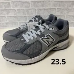 27 ゴルフシューズ New Balance golf 2002v1 2002r 人気の「2002R」がゴルフシューズへ Grey Daysをセレブレート