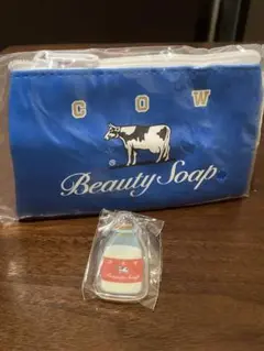 牛乳石鹸グッズコレクション