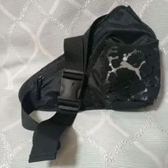 PUMA ボディバッグ ブラックカモフラージュ