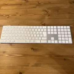 Magic Keyboard（テンキー付き）日本語