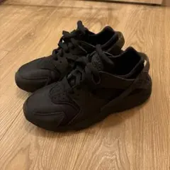 NIKE AIR HUARACHE ブラック　24.5センチ