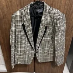 Item thumbnail for item c7a3f52e-919e-4099-854f-29425c9da515