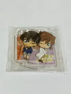 江戸川コナン 灰原哀　アクリルスタンド