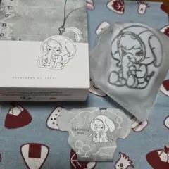POP MART Hirono ぬいぐるみ　チャーム　マスコット