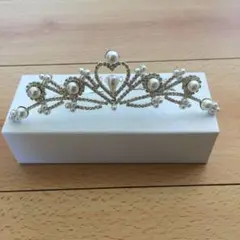 ティアラ☆ウエディング*シンプル*箱付き