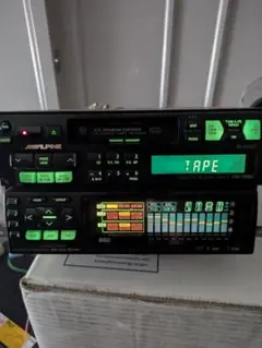 旧アルパイン3347　カーオーディオ　電子イコライザー　現状動作品 ALPINE 3347 グラフィックイコライザー - カーオーディオ - カー