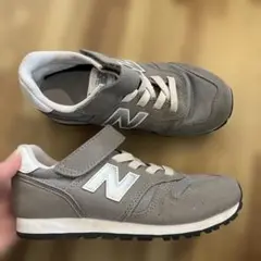 新品未使用⭐️【New Balance373】キッズグレー19.5cm