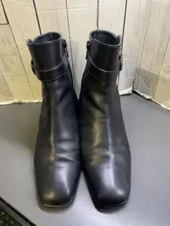 t.inaba ショートブーツ