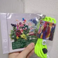 10 Mrs. GREEN APPLE