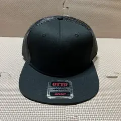 新品 OTTO コットンツイルフラットバイザーメッシュキャップのブラック 黒