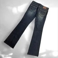 Item thumbnail for item eff45833-a4bb-46d2-be87-bbf468ef765a