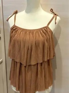 【新品】フリルプリーツ　キャミソール　SUMMER SALE‼️
