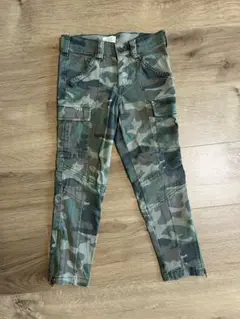 美品☆PLACE1989 迷彩柄パンツ　ジーパン　長ズボン　4T 100
