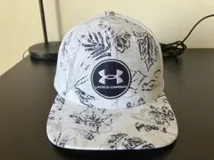 UNDER ARMOUR フラワーパターン キャップ　試着のみ