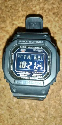 カシオ GW-M5610U 電波ソーラー