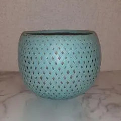 水色 ターコイズブルー 編み込み 小物入れ