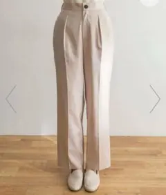 新品 URBAN RESEARCH ソフトツイルハイウエスト パンツ