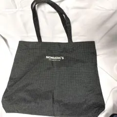 黒と白のチェック柄エコバッグ