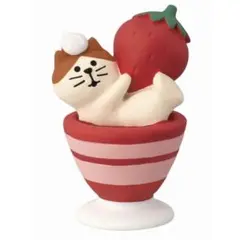 新品未使用 デコレ コンコンブル いちごパンニャコッタ 猫 ねこ かわいい 置物