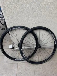 DT Swiss R460 Road Bike Front Wheel 32h Shimano R7000 105