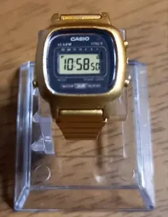 新品一度開封　指時計模型　CASIO LA670WGA-1ゴールド