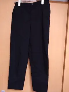グローバルワーク　スゴラクスリムテーパードパンツ　ブラック　М　黒