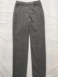 ユニクロUNIQLO W55cm ストレッチテーパードアンクルパンツ