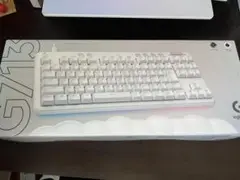 Logitech G713 オーロラコレクション ホワイト キーボード本体のみ。