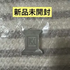 Item thumbnail for item fa0e5b07-4ff7-4252-8d69-123b8a2e8294