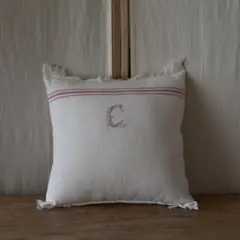 フランスアンティーク　クッション　モノグラム