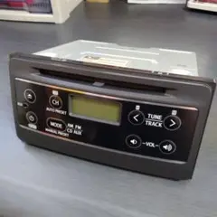 ダイハツ純正86180-B2840CDデッキAUXラジオ