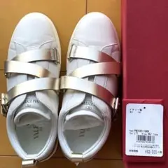 未使用 VALENTINO ヴァレンティノ スニーカー 35