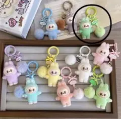 【新品未使用】ラブブ キーホルダー
