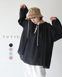 TUTIE. ラミーツイル 2WAY ギャザーブラウス