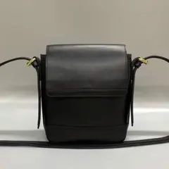 極 美品 レア バーバリー ノバチェック レザー ショルダーバッグ ブラック