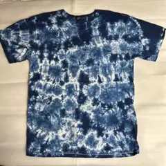 色鮮やかな青と白のタイダイTシャツ (本場タイで仕入れ)新品