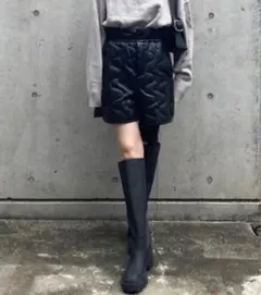 新品試着のみ LE CIEL BLEU フェイクレザーキルティングシートパンツ