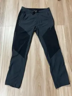 Item thumbnail for item 9d5b87fb-d57c-444d-9db9-24a07c638502