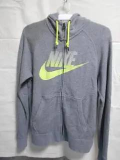 Nike フルジップ グレー パーカー