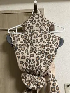 BABYBJÖRN ヒョウ柄 抱っこひも