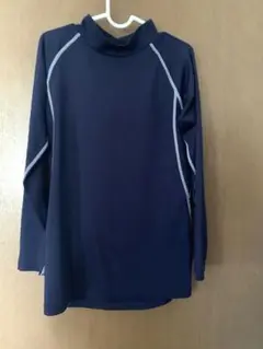 ネイビー 長袖 アンダーシャツ　トップバリュー　140cm